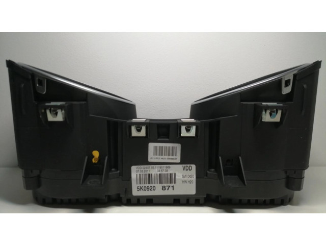 Přístrojová deska Volkswagen Golf VI 2009 5K0920871, A2C53219792