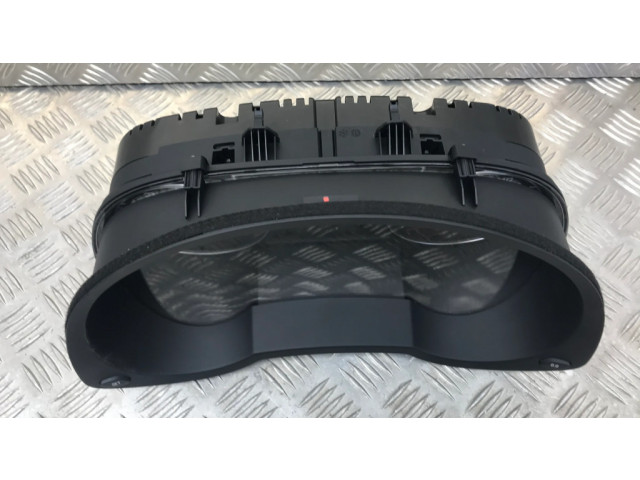 Панель приборов 8U0920930D, A2C53219792 Audi Q3 8U