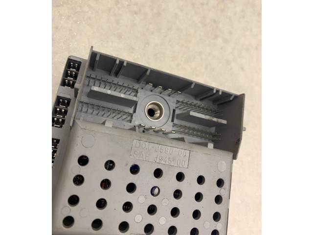 Блок предохранителей 08697207, 08688434 Volvo V70