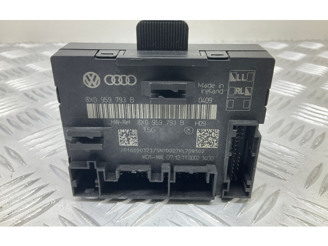 Блок управления дверью 8X0959793B Audi A1