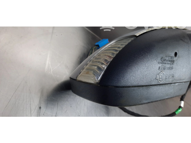Зеркало электрическое        Volvo V50  2004 - 2007 года   