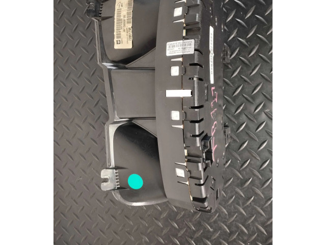 Панель приборов 22861796, 8905344251   Chevrolet Camaro       