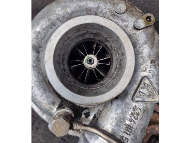 Pojistková skříňka Турбина 046145703G Audi A6 S6 C4 4A 1996