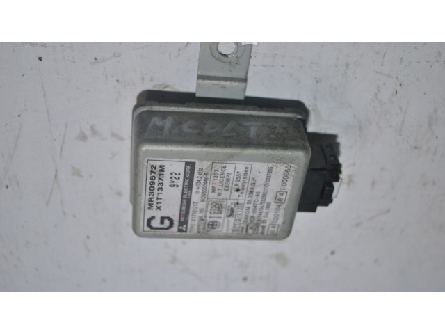 Блок управления MR309672 Mitsubishi Colt