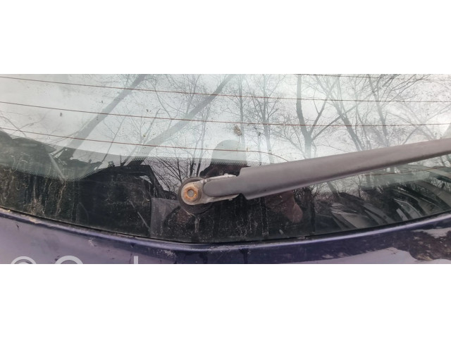 Моторчик заднего дворника Mazda 3 I