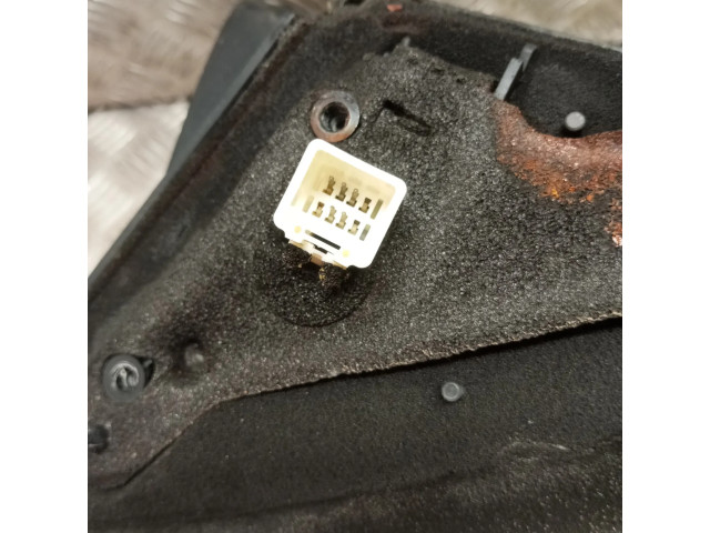 Зеркало электрическое правое Mazda 3 I 2003-2006 года