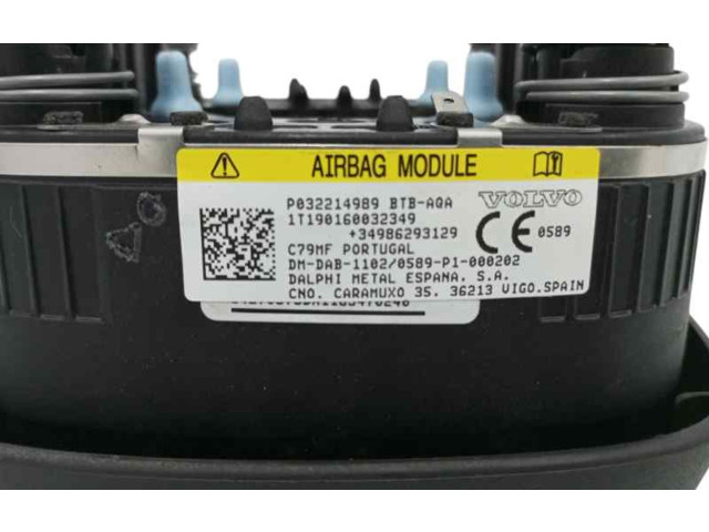 Подушка безопасности водителя 32214989 Volvo XC40