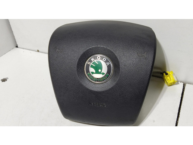 Подушка безопасности водителя 1Z0880201N Skoda Octavia Mk2 (1Z)