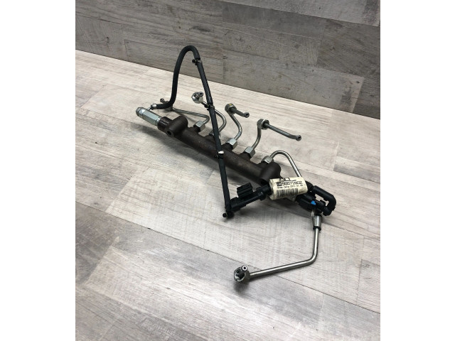 Vstřikovací lišta 55490702, 30390702 Opel Astra K