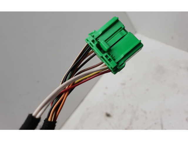 Зеркало электрическое Volvo XC90 2003 - 2006 года