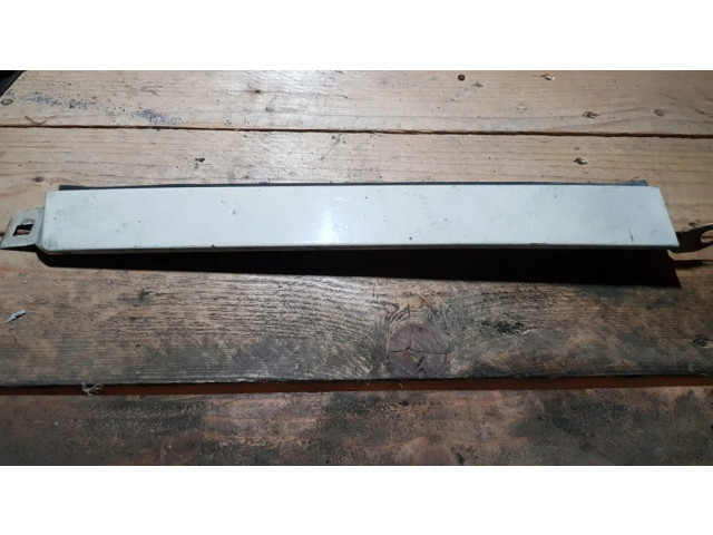 Отделка переднего фонаря