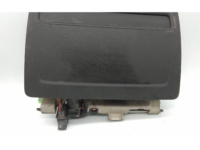 Дисплей    8V0857273N   Audi A3 S3 A3 Sportback 8P