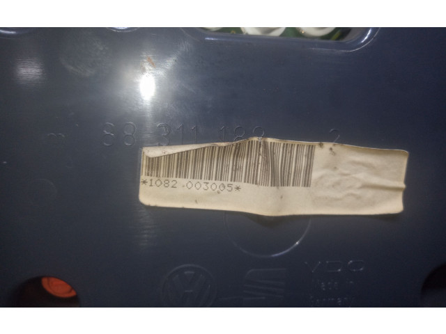 Панель приборов 1H6919033E Volkswagen Golf III