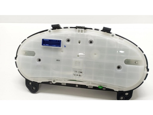 Панель приборов 39085724, 7110500000000X Opel Astra K