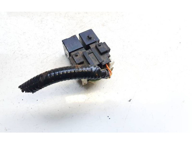 Pojistková skříňka 38385saag01, 38385-saa-g01 Honda FR-V 2005