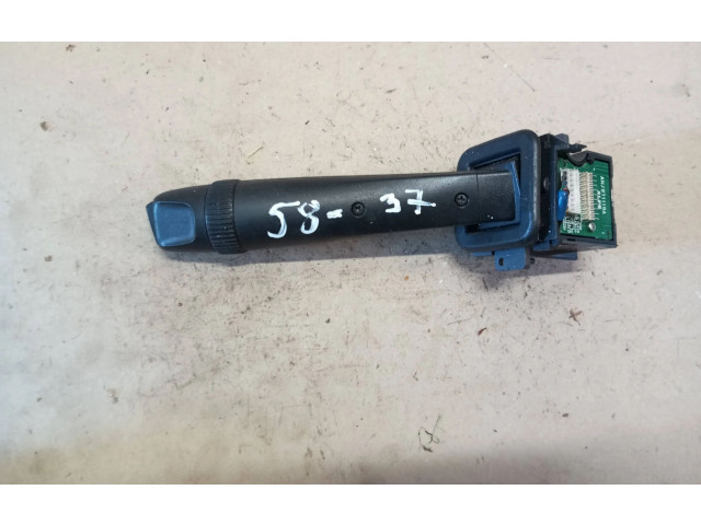 Ручка стеклоочистителей 30669742, 04W50D Volvo XC90