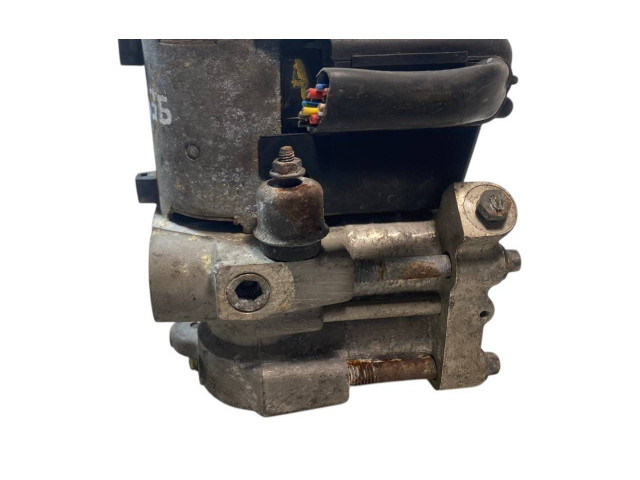 Блок АБС 0265201037, 701614111 Volkswagen Transporter - Caravelle T4 1991 - 2003 года