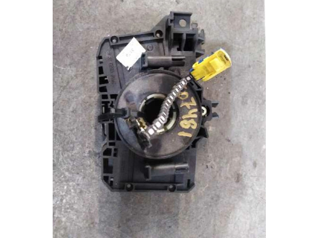 Подушка безопасности водителя 8200213173   Dacia Logan Pick-Up