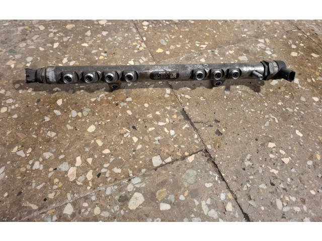 Топливная рампа 30777759, 0445215025   Volvo XC60  