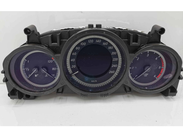 Přístrojová deska Mercedes-Benz C W204 2012 A2049004509, 1330