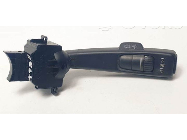 Ручка стеклоочистителей 17D770   Volvo C30