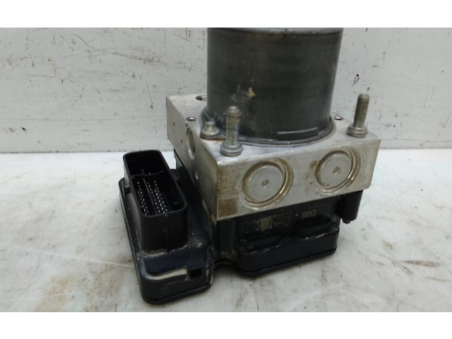 Блок АБС 6C0907379R Skoda Fabia Mk3 (NJ) 2015 - 2021 года