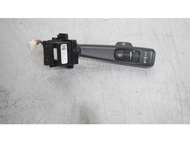 Ручка стеклоочистителей Volvo S60