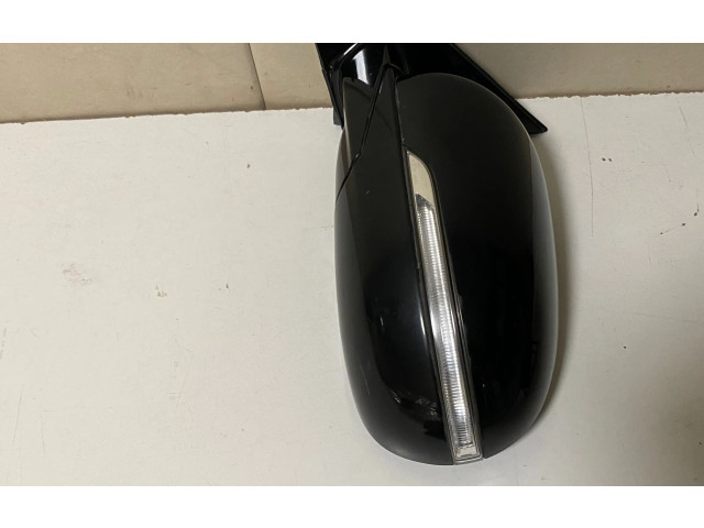 Зеркало электрическое KIA Sorento 2015 - 2020 года