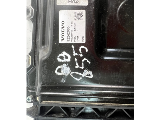 Блок управления двигателем ECU 32242005   Volvo XC90  