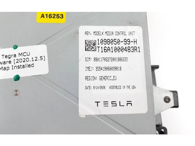 Дисплей    1098050-99-H, 109805099H   Tesla Model S