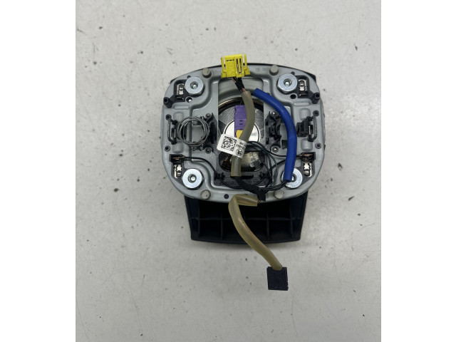 Подушка безопасности водителя 3U0880201AE Skoda Superb B5 (3U)