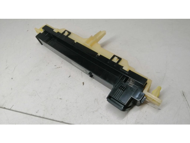 Дисплей 8395042080, 022200937 Toyota RAV 4 (XA40)