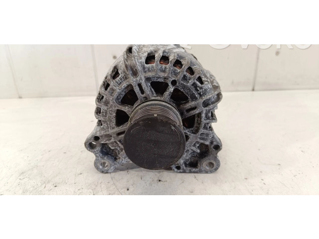 Генератор 04L903024 Audi A4 Allroad