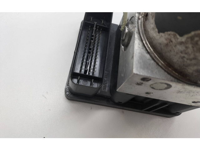 Блок АБС 8N0907379J, 10096003423   Audi  TT Mk1  1999 - 2006 года