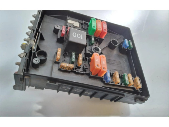 Pojistková skříňka 1K0937125, 1K0937125 Volkswagen Caddy