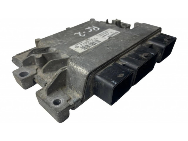 Блок управления двигателя 8201077701, 8200700600   Renault Clio III