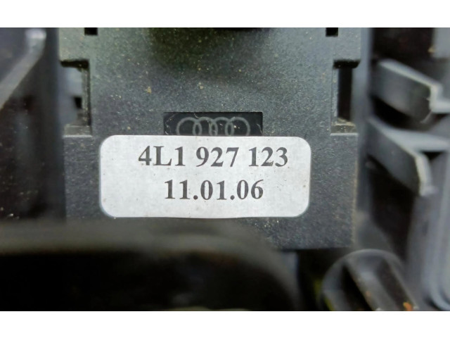 Přístrojová deska Audi Q7 4L 5550007301