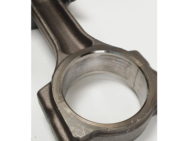 Píst 080310 Renault Megane II