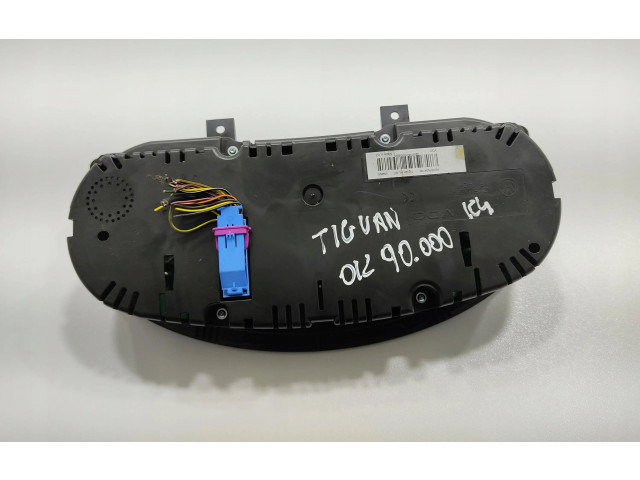 Přístrojová deska Volkswagen Tiguan 2012 5N0920873A