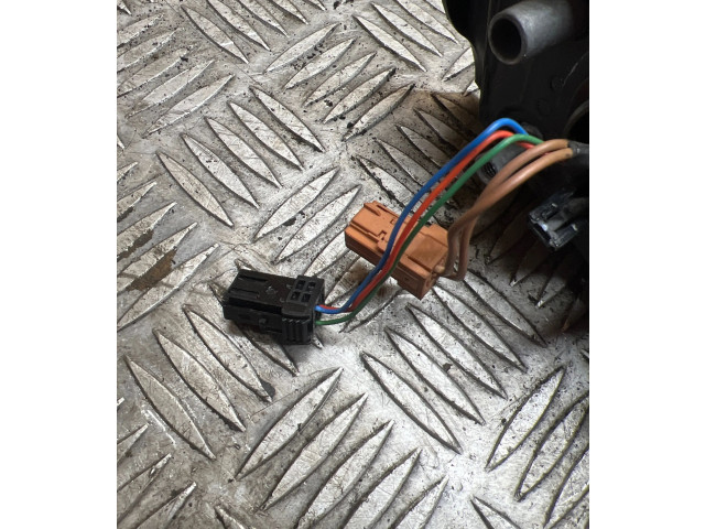 Зеркало электрическое        Peugeot Partner  2008 - 2014 года   