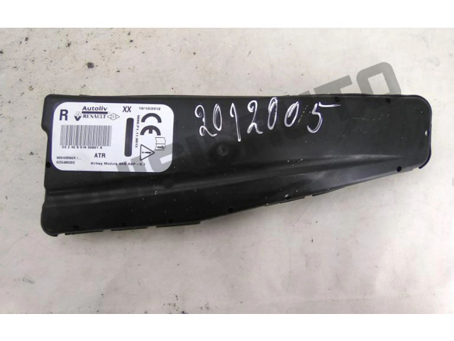 Pojistková skříňka 985H05592R Renault Clio IV 2013