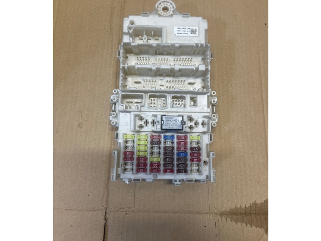 Pojistková skříňka 747048360W Honda HR-V 2016