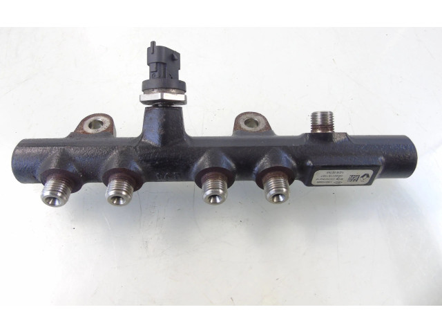 Топливная рампа 8201157327   Renault Clio IV  