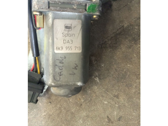 Моторчик заднего дворника 6K9955713 Seat Inca (6k)