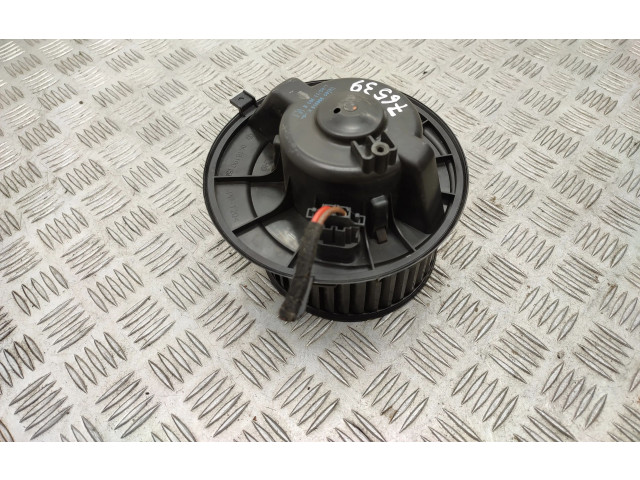 Вентилятор печки 1K1819015E Volkswagen Caddy