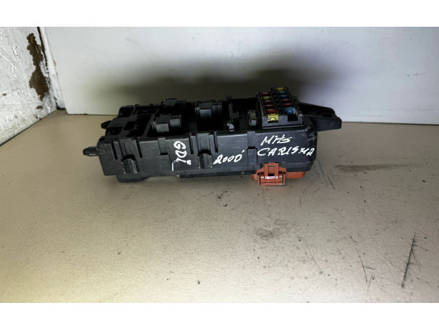 Блок предохранителей MB953355, 0G040104   Mitsubishi Carisma    