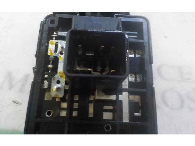 Ручка стеклоочистителей    Opel Antara