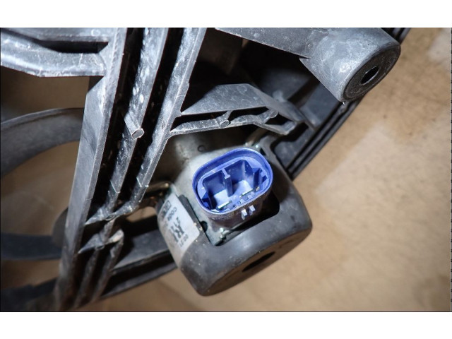 Вентилятор радиатора     214818664R    Dacia Sandero 