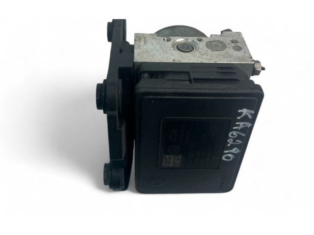 Блок управления АБС 5Q0614517L Volkswagen Golf VII