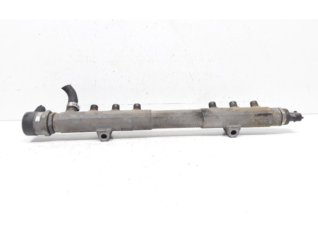 Топливная рампа 30777576, 0281002712   Volvo V70  